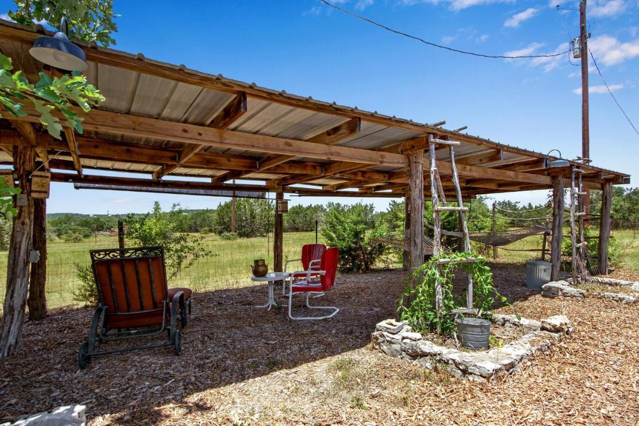 Swing On Inn- Suite Thyme Dripping Springs Exterior photo